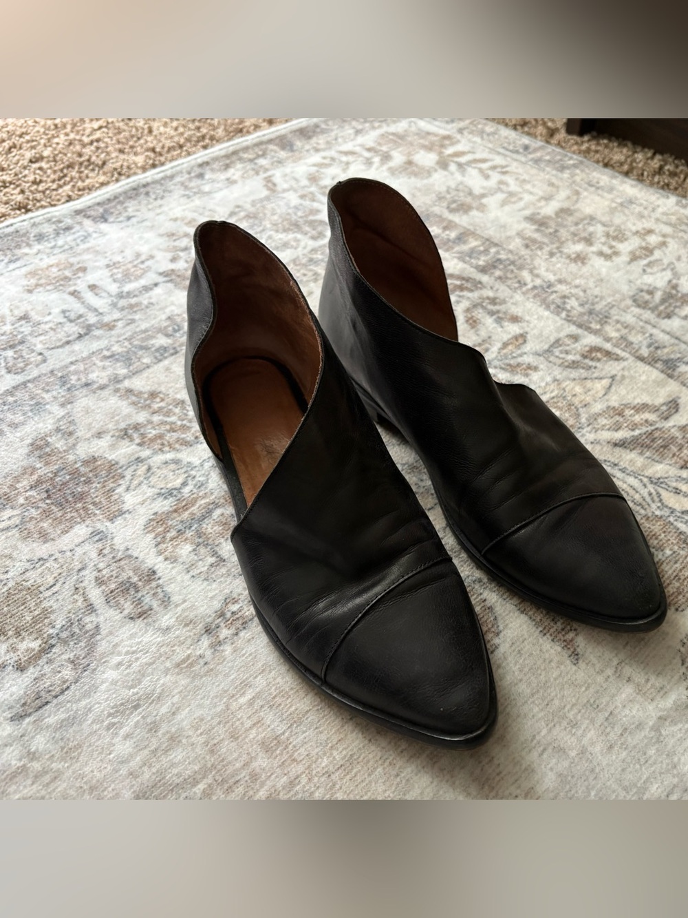 Free People Black Leather Royale D’Orsay Pointed Toe Flats Women Sz 38 / 7 7.5 8